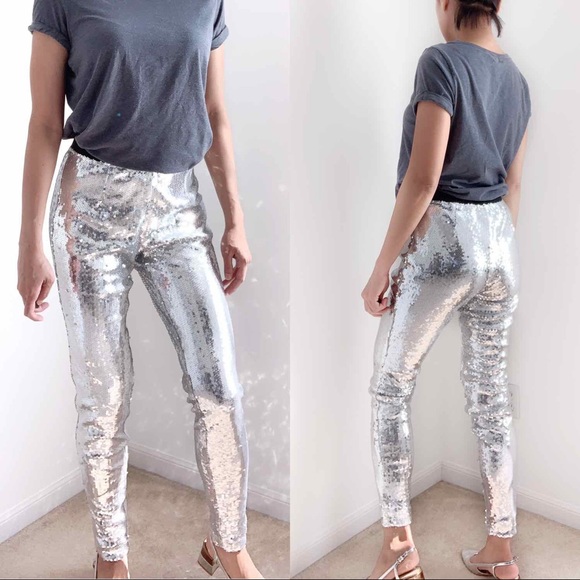 CHICBOMB - Picture 2 of 8